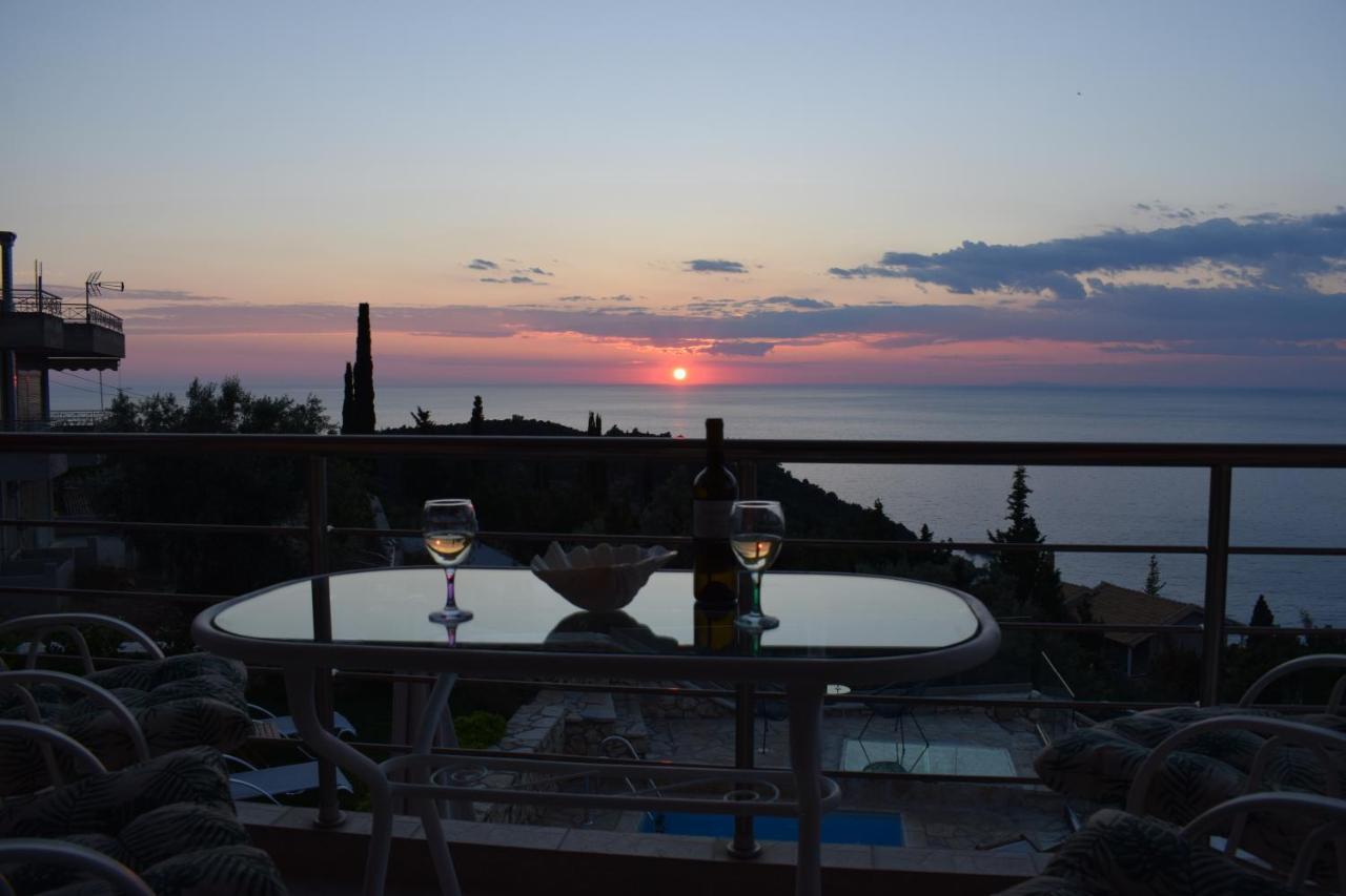 Villa Thetis With Private Pool Where The Sunsets Fade Away Айос-Нікітас Екстер'єр фото