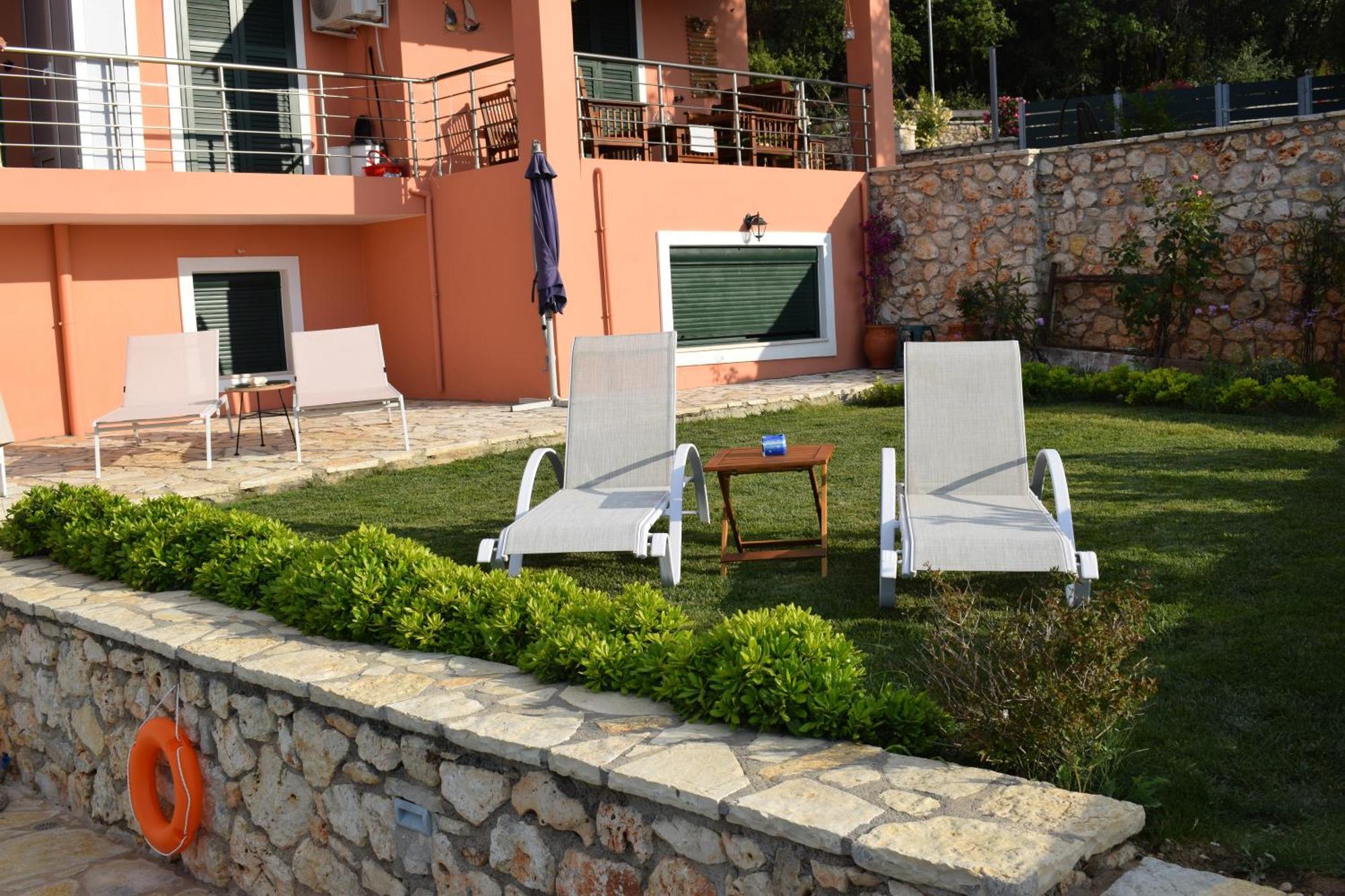 Villa Thetis With Private Pool Where The Sunsets Fade Away Айос-Нікітас Екстер'єр фото